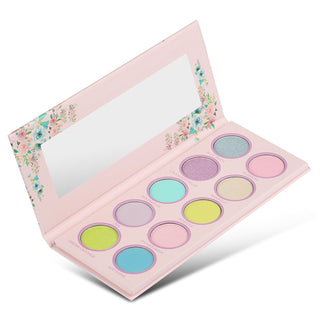 Lurella Daydreamer Eyeshadow Palette - AllurebeautypkLurella Daydreamer Eyeshadow Palette