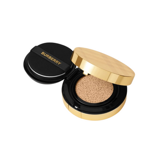 Burberry Ultimate Glow Cushion Foundation