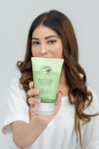 SL Basics Aloe Vera Facewash Tube 100ml