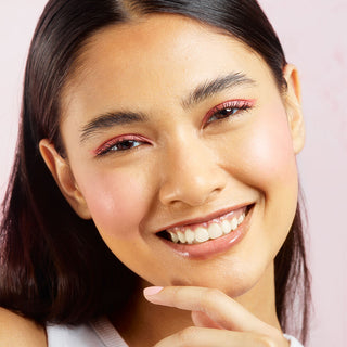 makeup revolution mousse blusher squeeze me soft pink