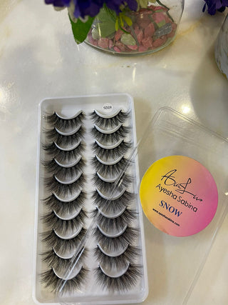 Ayesha Sabina 10 Pair Card Eye Lash