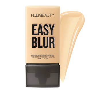 Huda Beauty Easy Blur Foundation - Creme Brulee 150G 30Ml