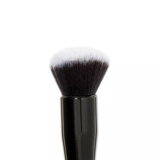 E.L.F Ultimate Blending Brush - AllurebeautypkE.L.F Ultimate Blending Brush