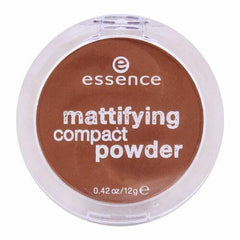 essence mattifying compact powder 5