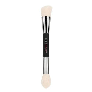 Huda Beauty Face Brush Bake & Blend - AllurebeautypkHuda Beauty Face Brush Bake & Blend