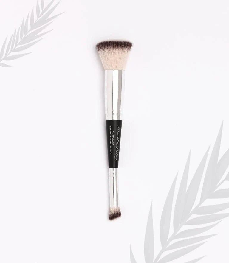 Flaunt n Flutter Complexion-Perfection Brush Duo - AllurebeautypkFlaunt n Flutter Complexion-Perfection Brush Duo