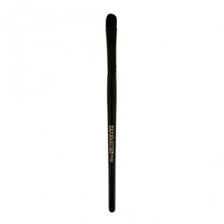 Makeup Revolution Pro F102 Concealer Brush - AllurebeautypkMakeup Revolution Pro F102 Concealer Brush